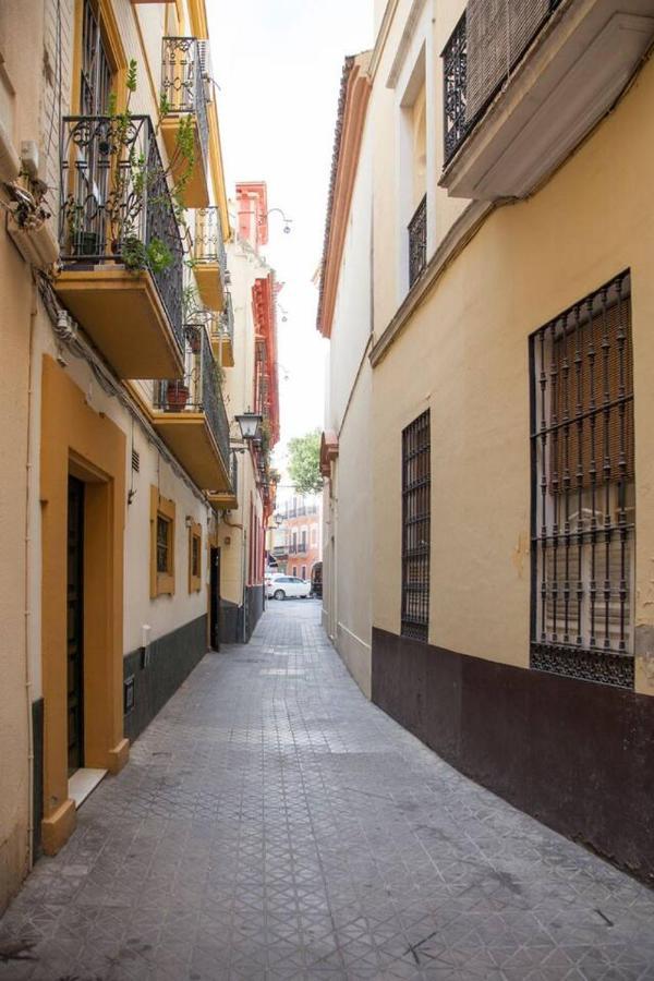 Apartamento Descalzos Sevilla Bagian luar foto