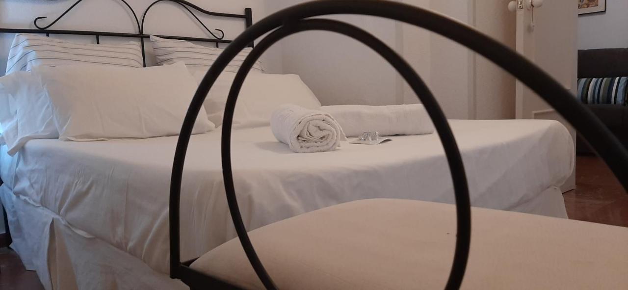 Apartamento Descalzos Sevilla Bagian luar foto