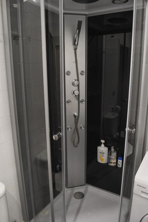Apartamento Descalzos Sevilla Bagian luar foto