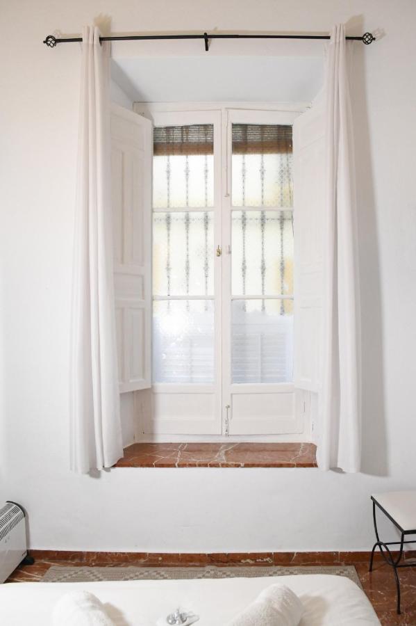 Apartamento Descalzos Sevilla Bagian luar foto