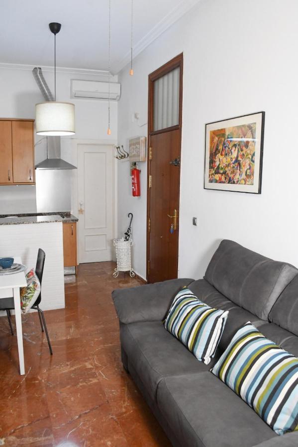 Apartamento Descalzos Sevilla Bagian luar foto