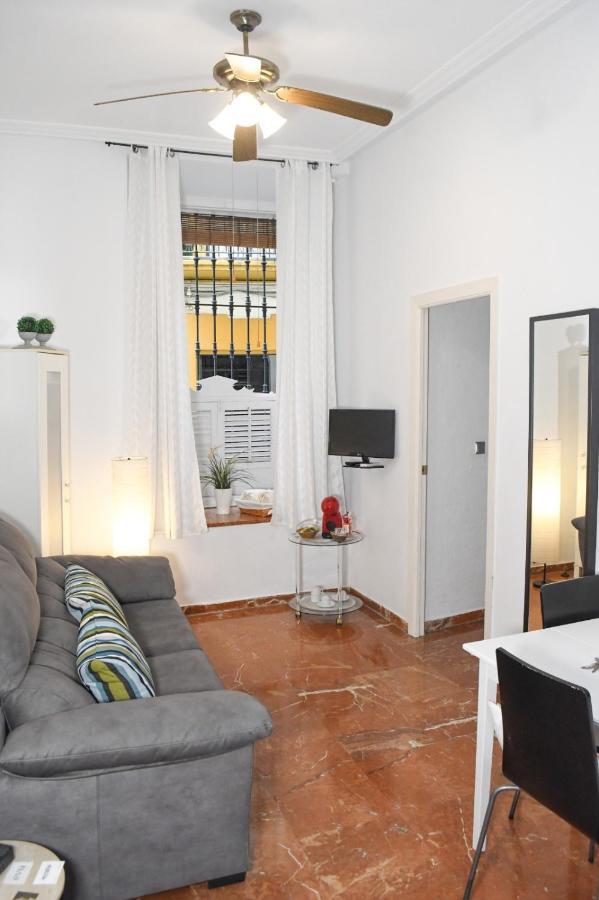 Apartamento Descalzos Sevilla Bagian luar foto